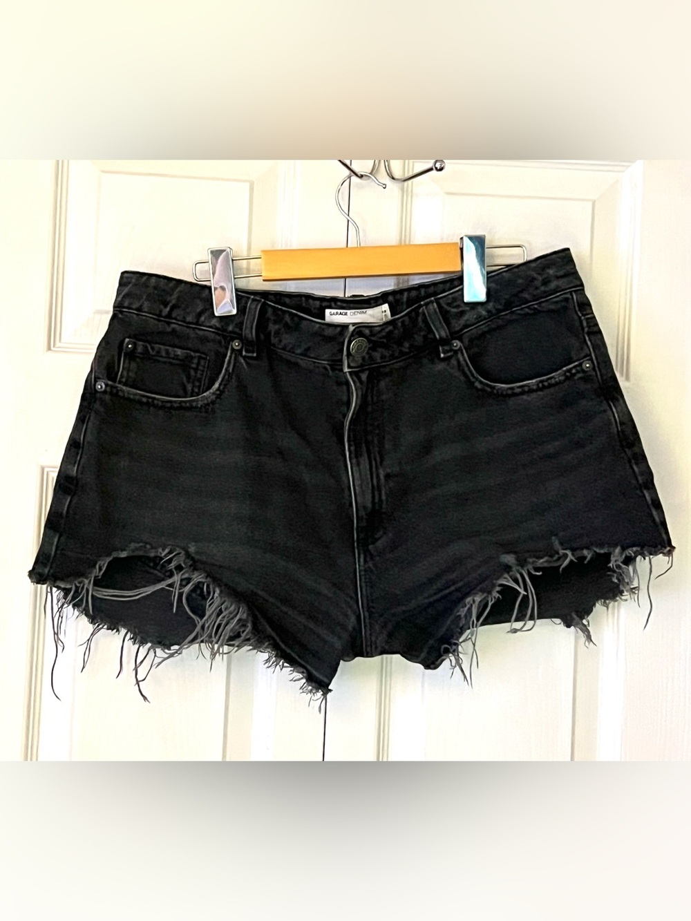 🔥 Garage Denim Black Festival Cut-Off Shorts 🔥